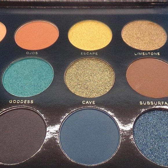 HIPDOT CENOTE PRESSED PIGMENT EYESHADOW PALETTE (BNIB/Full Size) - Picture 4 of 4